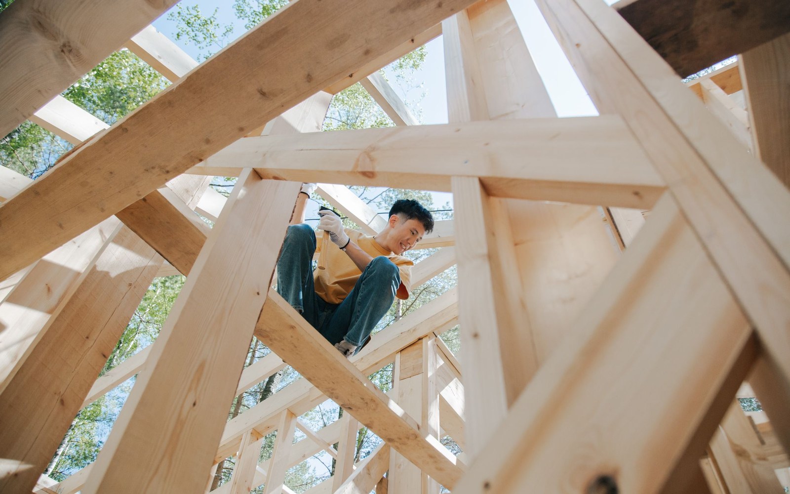 Decks & patios contractor website example